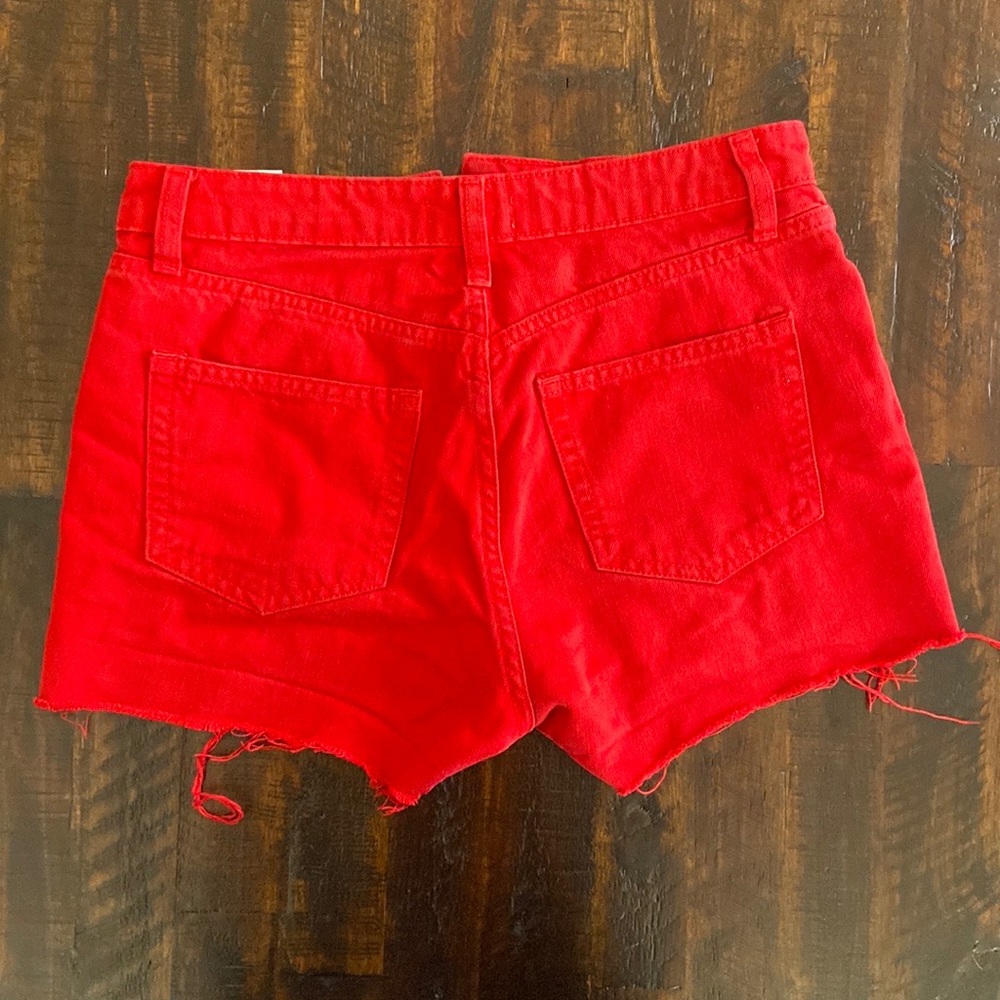 H&M Red Shorts - Picture 3 of 12